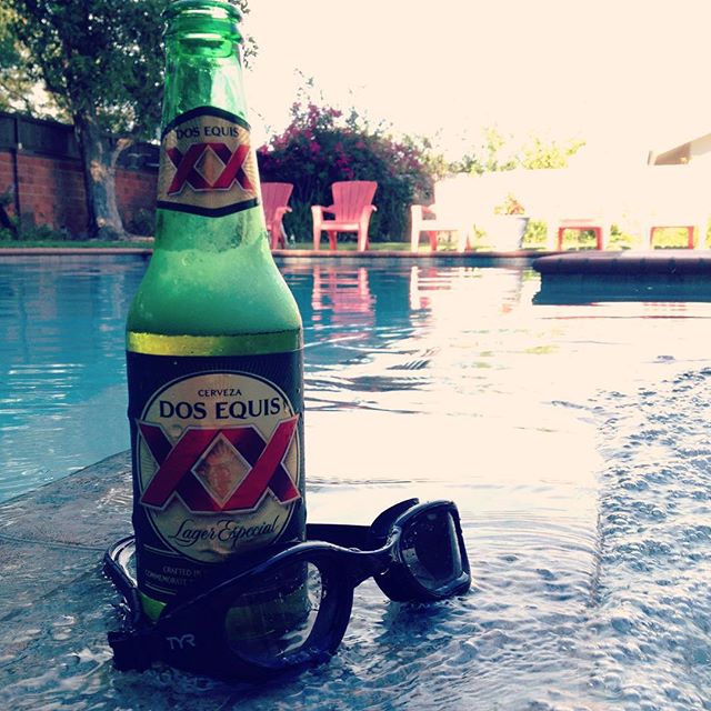Today's workout was: 5yd swim, 5yd kick, 15yd sculling, and 2x12oz beer @ 8:10 pace. #swim #workout #beer