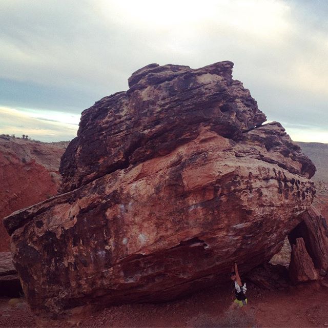 Weight training last night: High weight, low reps. ;) #lasvegas #trailrunning
