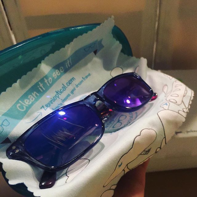 This is why I don't have nice things. Lol thankfully my face wasn't attached to my sunnies when it happened. #zennioptical #prescriptionglasses #sunglasses [instagram]