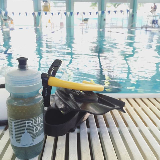 Had some consistent lap splits today! It helped that my lane mate & I paced each other. #teamwork #swimLV #triathlon #training #nuunlife [instagram]