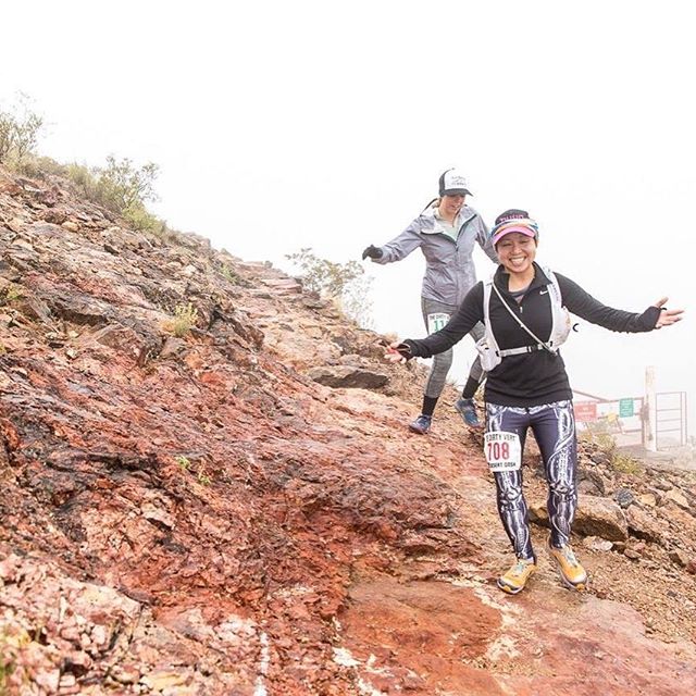 #tbt That time when @mollzballz84 & I looked like we tap danced our way down Red Mountain!#trailrunning #desertdash #thedirtyvert #nuunlife [instagram]