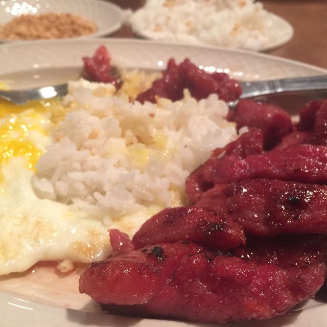 Tocilog for supper? Yes, please. #omnomnom #filipinofood #brekkers #nofilter [instagram]