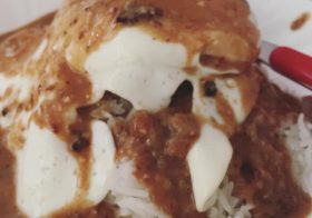 Homemade Loco Moco, feat. gravy made w/ almond meal. #hawaiianfood #lunch #rice [instagram]