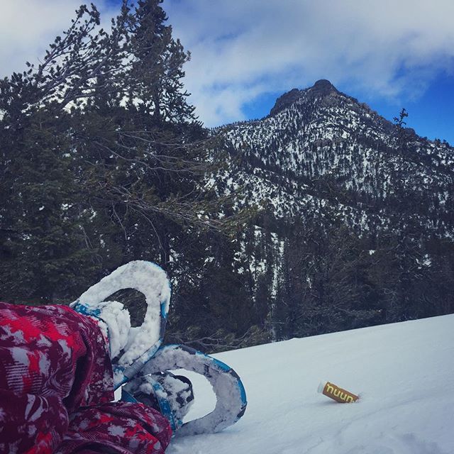 This isn't the off-season... It's the easy week after two 24mi weekend runs. Yes, I was laying on the slope; sunning. Lol! #nuuntraining #nuunbassador #nuunlife #ultratraining #ar50mile #stayhydrated #makeyourhydrationcount #snowshoes #snowshoeing #elevationtraining #mtcharleston #beyondlasvegas #optoutside [instagram]