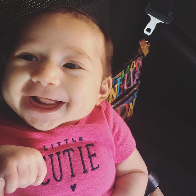 Special guest visiting auntie in Vegas! #littlecutie #adorbs #7weeksold [instagram]
