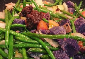 Last night's veggie stir fry was brought to you by, Okinawan sweet potatoes & sautéed shrimp paste aka Ginisang bagoong! :) #healthybutnotreally #filipinofood #asiancooking [instagram]