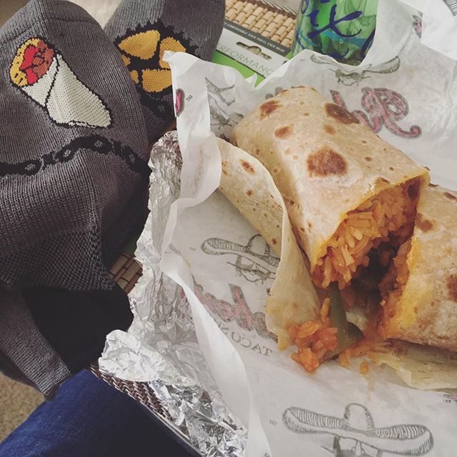 Excited to show my support for @hutchsbicyclegarage at all my #triathlons this year. Yes, that's a burrito on the #cycling socks! #supportlocalbikeshop #roadcycling #mtb #burritopowered #im703cda #halfironman [instagram]