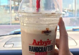 ZOMG Ultimate Chocolate shake. TGIOff-season lol #arbys #ghirardelli [instagram]