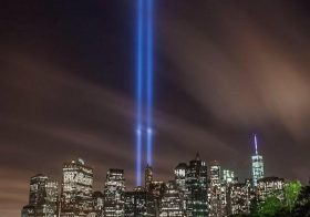 If we learn nothing else from this tragedy, we learn that life is short and there is no time for hate. – Sandy Dahl, wife of United flight 93 pilot Jason Dahl. Photo copyright unknown. #nohate #neverforget [instagram]
