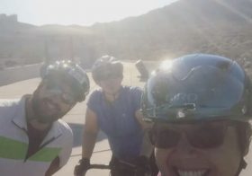 Rode part of Pumpkinman Tri bike course, then an easy 1100yd lake swim, and then IPA with friends @robkorz @vickikorz @lovestheocean2 ! #paragon 🦄🥓🏽 [instagram]
