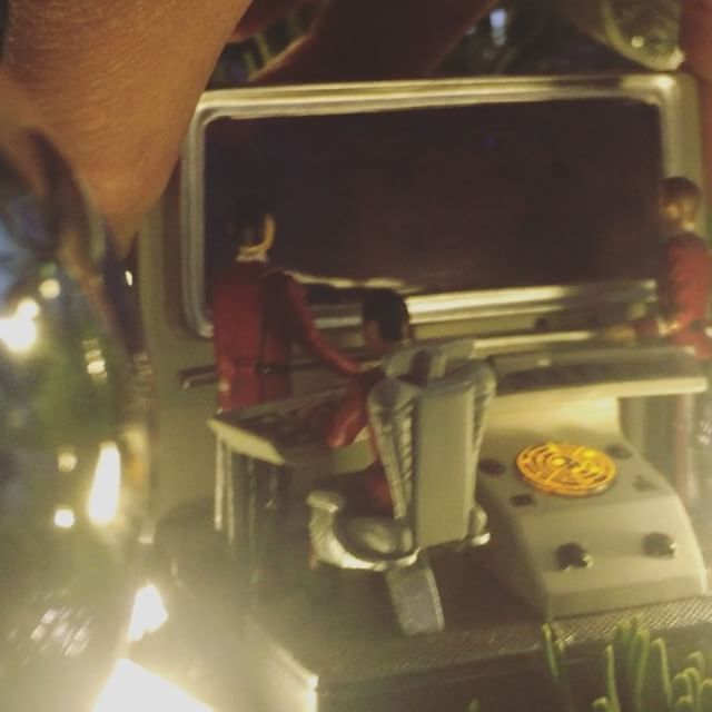Why it takes me ages to trim the tree. Lol. But I still don’t know where my Ewok baubles went. Or the Borg cube! [instagram]