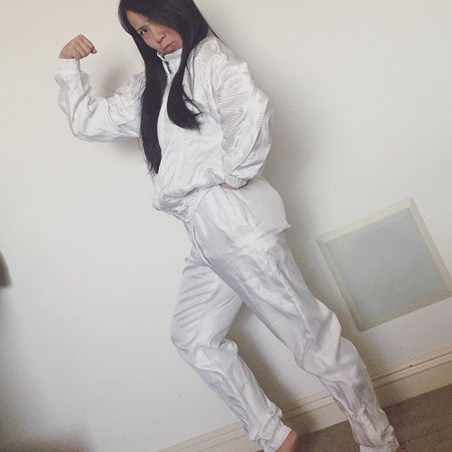 Pacing me at Jackpot100? You can find me on the course in this epic outfit. #ultrarunning #ultrarunner #decluttering #parentalunitshouse [instagram]