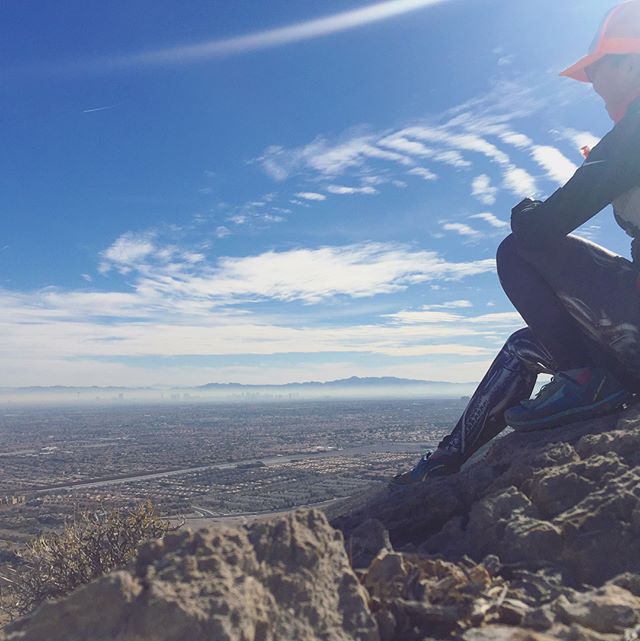 On the last day of 2017, I went for a quick run/hike up Hunter Mountain. As I looked to the horizon, I realised... I was only at the saddle and had a ways to go to reach the peak. Then I got hungry, so I turned around and ran back down. The end lol. #trailrunningvegas #trailjunkie [instagram]