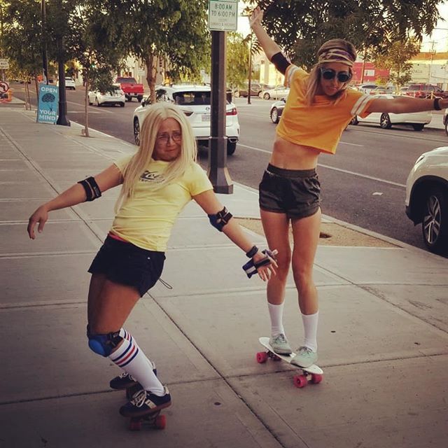 Still compiling photos from @heidi.dove Bday last night, in the meantime, @kevin_absher captured this scene of legendary skaters Vicky Vickers & Laura Thornhill 😎🤙🏽🤘🏽🤣 #fancydress #70sicons #skatergirl [instagram]