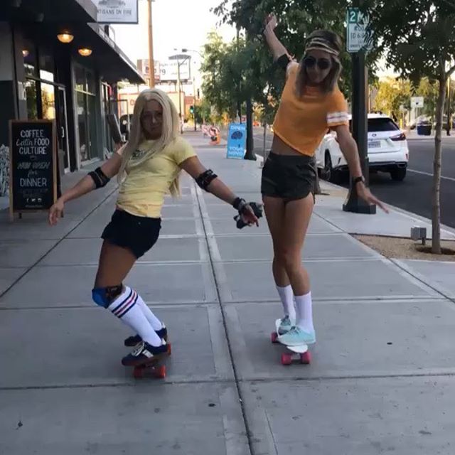 Some teaser photos of @heidi.dove ‘s special Hoppy Runners bday run in downtown LV! ♾: @sdegroff Roller girls vs Skaters : @maiabirdygoat [instagram]