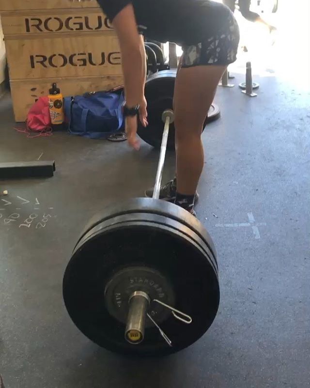 Not everyday is a PR day and that’s ok! I attempted 205lbs for the deadlift today and barely got it off the ground lol. The 200# lift (current best) before that wasn’t too bad, though, so I just have to try again next time.  I did PR my Diane time by a minute (same scaled weight 130#) Had to write that down on the PR wall 🤣#houseofhustleandmuscle #crossfitgirls #womenwholift #deads [instagram]
