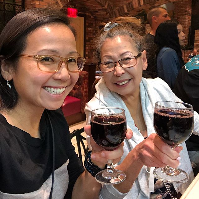 Birfday dinner post-Skate America with mum and bro! Wine, Oysters, & humongous bowl of seafood Gumbo (I only ate an 1/8th of it lol). [instagram]