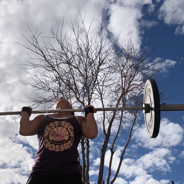 This was supposed to be a time-lapse of our workout, but the camera shifted slightly from our dropping barbells. 🤣 It’s more fun to watch the clouds anyway. #timelapse #crossfit #metcon #crossfitgirls #womenwholift [instagram]