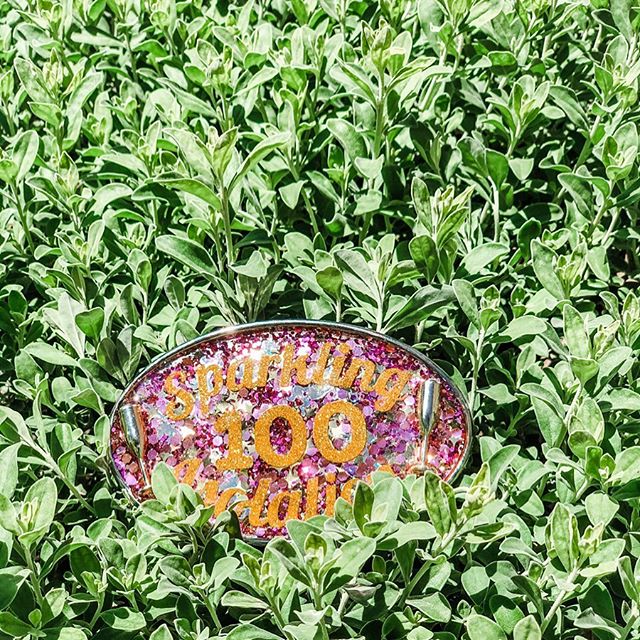 I. Luv. This. Bling. @nikbee702 is an artiste. Now I just have to earn it  #sparklingisolationultra #100miles #runningchallenge #girltribe [instagram]