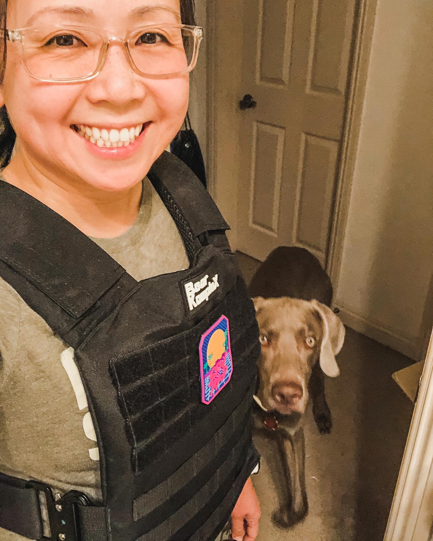 A selfie with my @bearkomplex weight vest +  my new “Stay RAD” patch + kisses from my bébé = happiness#crosstraining #weightvest #bearkomplex #weimaraner #weimsofinstagram [instagram]