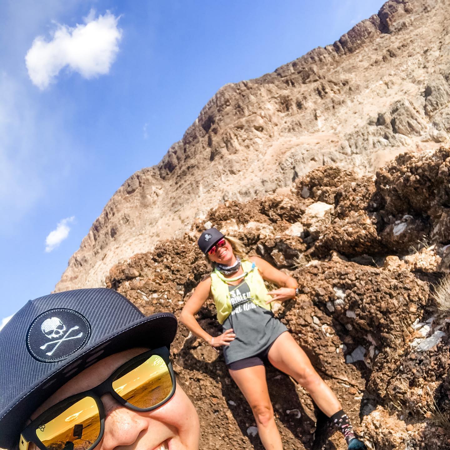 Is it really a long run if you don’t take selfies? What if you take some selfies and a freaky panoramic? 🤣 Fun on the trails with @wining__runner — SWIPE TO THE LAST FEW PHOTOS #baseperformance #teamultra #michelobultra #beyondvegas#flofactoryteam #hshive #teamrivs #nottoday [instagram]